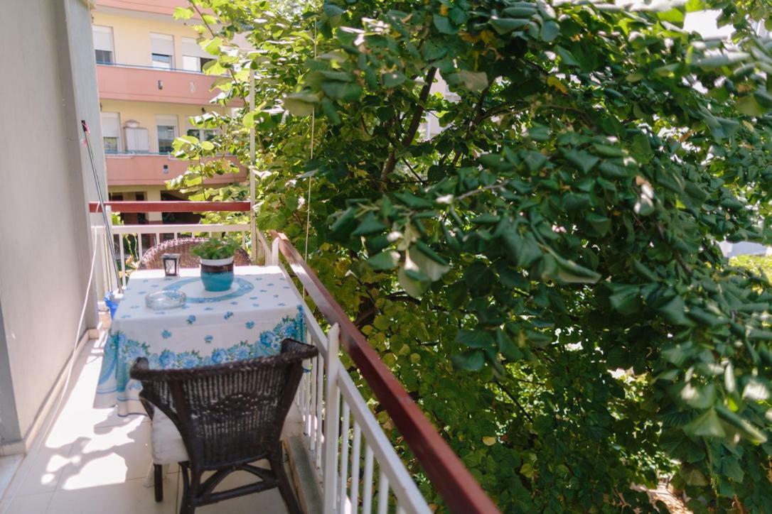 Cosy Apartment In The Centre Of Komotiní Kültér fotó